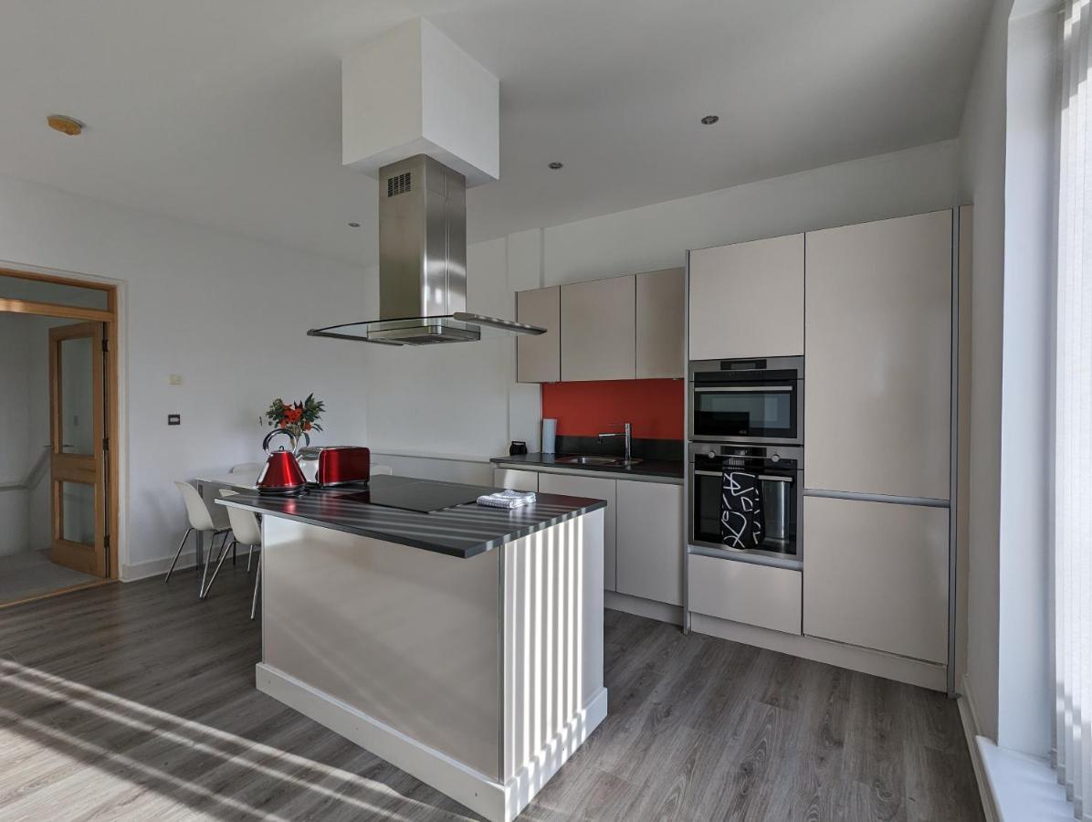 Bankside By Wycombe Apartments Χάι Ουίκαμ Εξωτερικό φωτογραφία