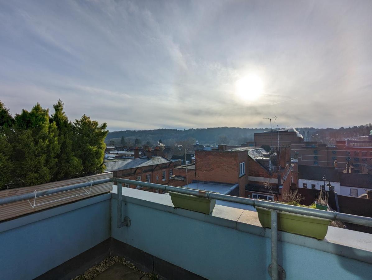 Bankside By Wycombe Apartments Χάι Ουίκαμ Εξωτερικό φωτογραφία